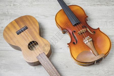 岩石墙纸木制古典吉他小提琴弓图片