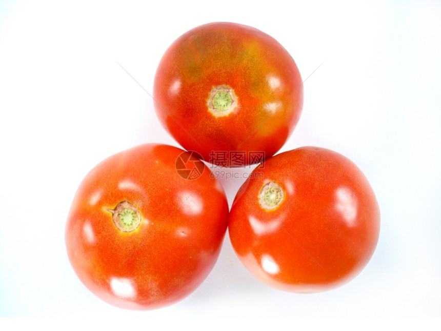 白色背景与世隔绝的新鲜红番茄维他命颜色多汁的图片