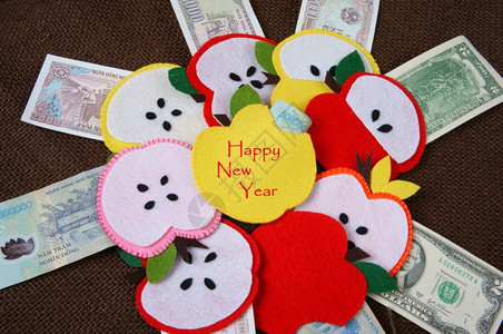 新的亚洲信封越南Tet的红色背景习惯越南在Tet上的习惯是幸运钱一种越南传统文化儿童祝某人新年快乐接受红包Tet还新年月球背景图片