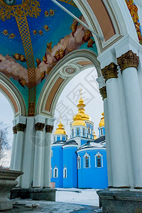 塔屋顶宗教乌克兰基辅的圣迈尔教堂图片