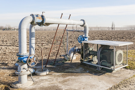施工农业灌溉用水抽系统管道分配图片