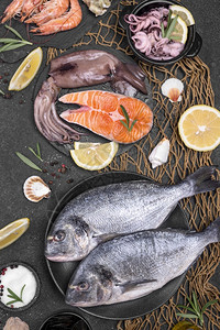 白色的各种海鲜新未经烹煮的海鱼市场盘子蚌高清图片素材
