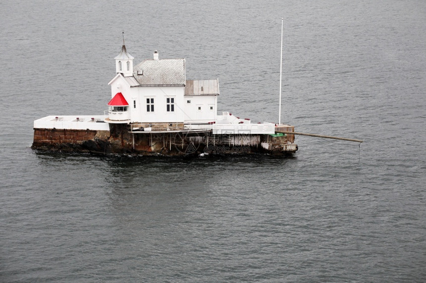 自治市斯堪的纳维亚语沿海挪威奥斯陆市码头的Asloomfjord号灯塔图片
