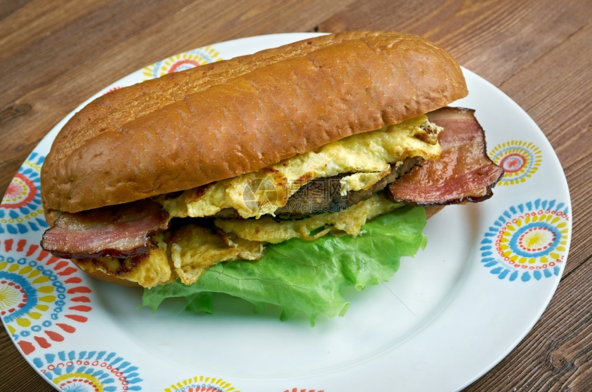 丰盛的奥梅莱特三明治美式早餐快厅吃肉健康图片