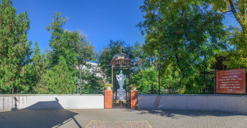 2018年3月日建筑学正面乌克兰敖德萨10328位于乌克兰敖德萨的圣迈克尔教堂乌兰敖德萨的圣迈克尔教堂图片
