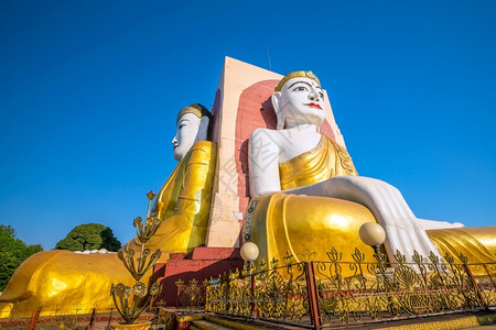 著名的老艺术缅甸BagoKyaikpun佛陀四面像图片