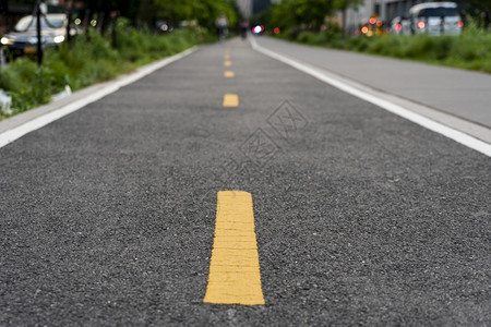 大城市街道高速公路大街塔地面图片