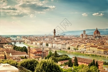 城市景观意大利语佛罗伦萨和圣玛丽亚德尔菲奥雷杜莫大教堂照片欧洲背景图片
