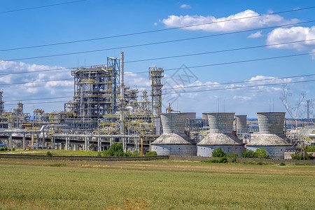工厂和能源业概念石油天然气和化学厂炼油的电力和能源企业工程结构体环境图片