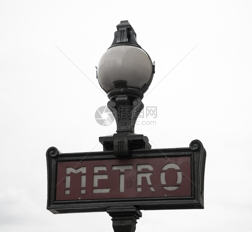 欧洲巴黎地铁入口处古代标志象征法国图片