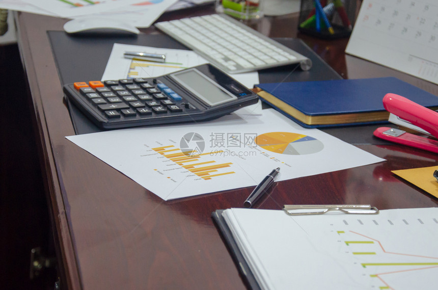 分析的市场工作所商业金融会计统和分析研究概念商业金融统计图片