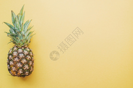时髦的彩色表面与菠萝高清晰度彩色光照面与菠萝优质照片季节形象的图片
