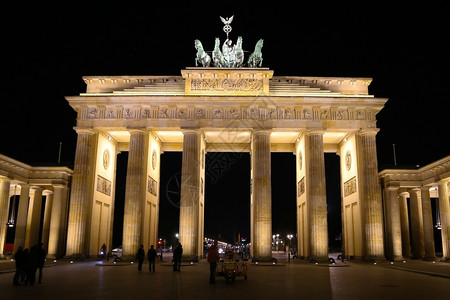 柱子中央欧洲德国柏林勃兰登堡门巴黎广场图片