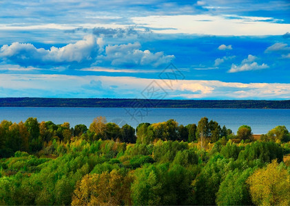 森林景观背环绕着大河的森林地貌背景无人机印度马瑙斯俄罗斯高清图片素材