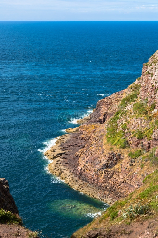 法国大西洋海岸滩的风景法国大西洋海岸地平线岩石夏天图片
