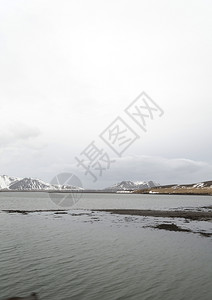 斯奈山冰原地和湖周围的Sneefellsnes场地勘探图片