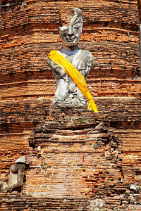 佛教东泰国大城府的佛像宁静图片