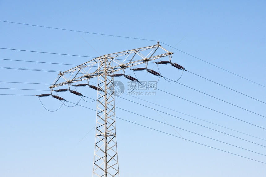 供应塔黄昏的电力线伏特图片