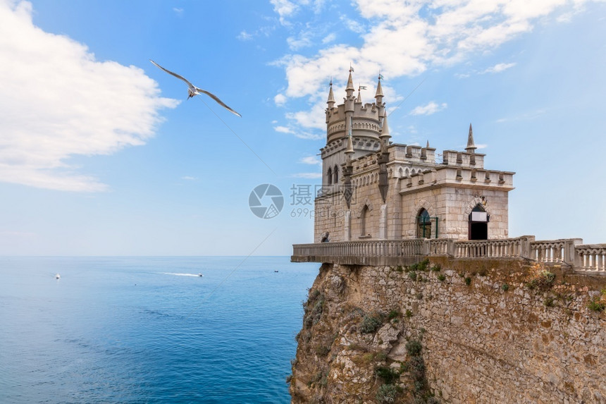 乌克兰海滨里米亚燕窝城堡夏日海景克里米亚燕窝城堡夏日海景受欢迎的图片