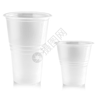 白色塑料杯马克杯环境的单身在白色背景唇边路旁被隔离的塑料杯可支配玻璃背景