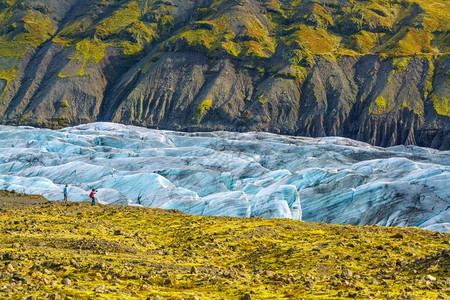 户外裂缝国民冰岛瓦特纳家公园的斯维纳费尔冰川高清图片