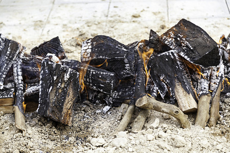 碳燃烧木煤细节BBQ热火野餐抽烟活力图片