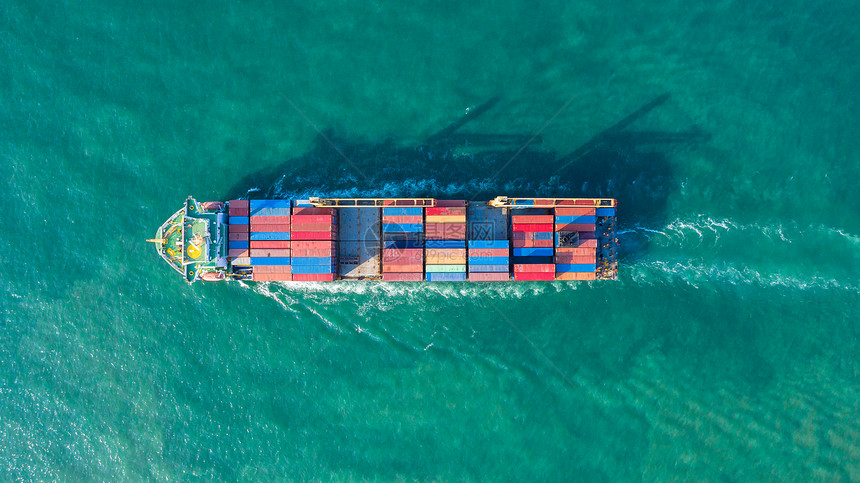 行业海洋新加坡集装箱货船全球商业贸易物流和全球集装箱货船运输集装箱货物运输进出口公司图片