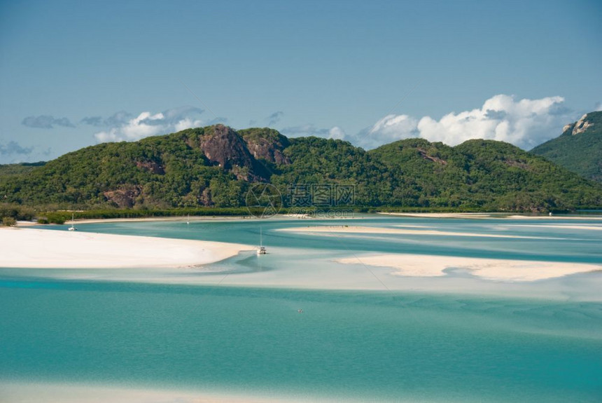 澳大利亚昆士兰州Whitsunday群岛白海滨滩种族山图片