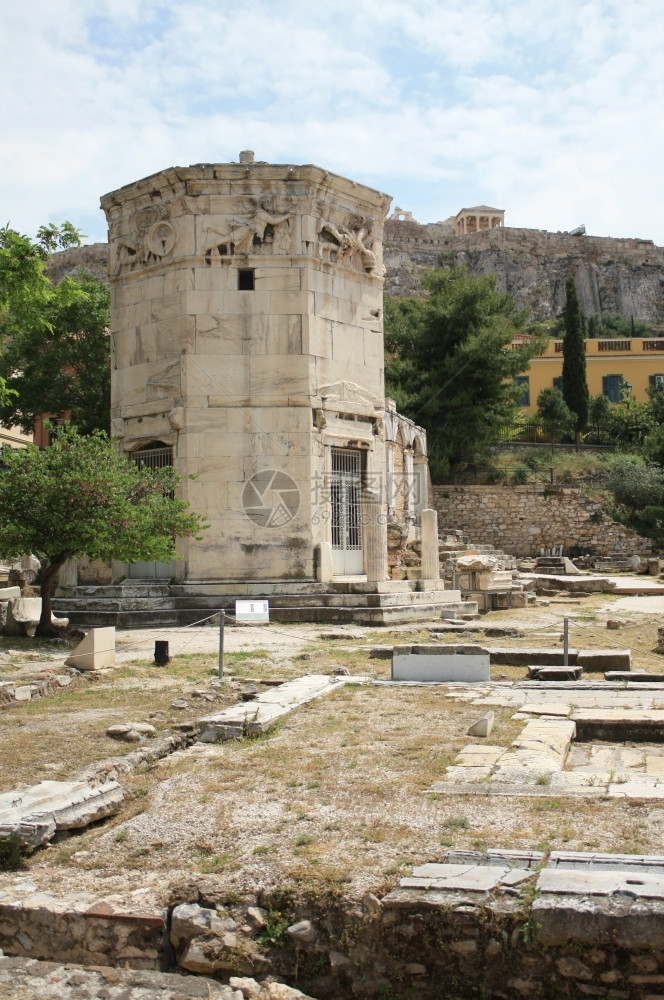 罗马文明钟表希腊雅典的霍洛吉翁或阿瑞迪斯之塔于公元前二世纪建于希腊它是一个罗盘杂物防水灯和时钟每张粉色的面部都装饰着一个神风Ak图片