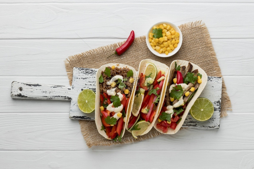 香菜快速地最上方观赏美味的墨西哥菜和肉类食谱小吃图片