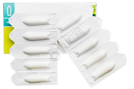 药店包裹盒子塑料条形包装在白色背景的塑料条形包装阴道图片
