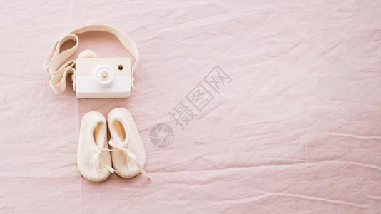 大学粉彩春天高分辨率照片婴儿鞋玩具相机高质量照片优图片