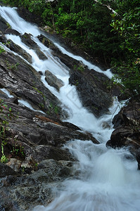 法根岛美丽的瀑布水环境旅行图片