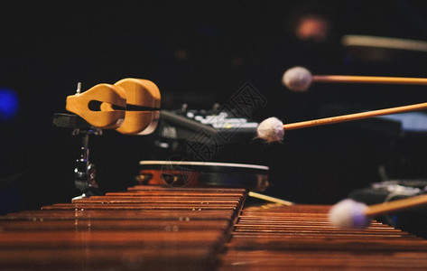 舞林争霸赛乐器文化高清图片
