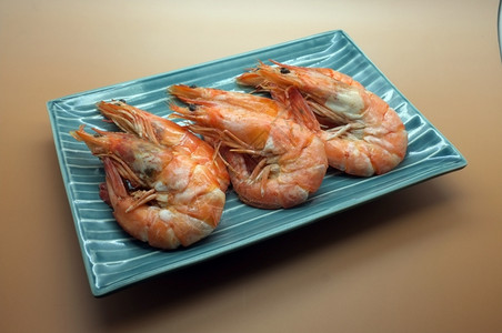 泰国新鲜熟煮蒸虾正面图片