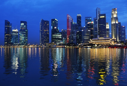 塔晚上新加坡城市天际河柴金图片