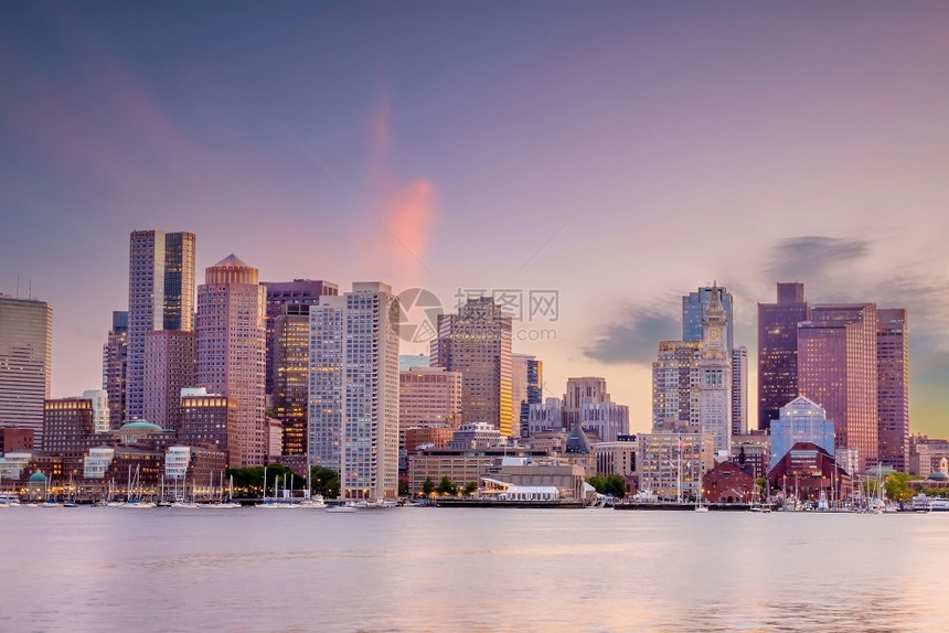 摩天大楼空航行美利坚合众国马萨诸塞州日落时波士顿天线全景市风图片