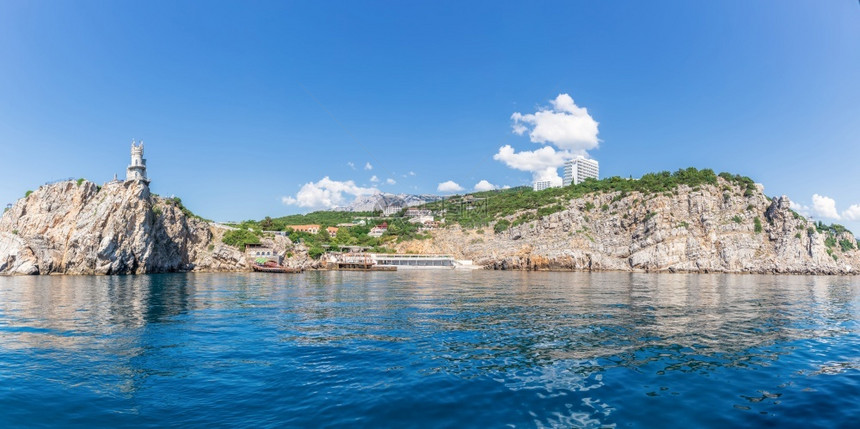 美丽假期地点克里米亚黑海岸全景区克里米亚斯瓦洛弗海滨全景区黑岸处的雀巢城堡图片