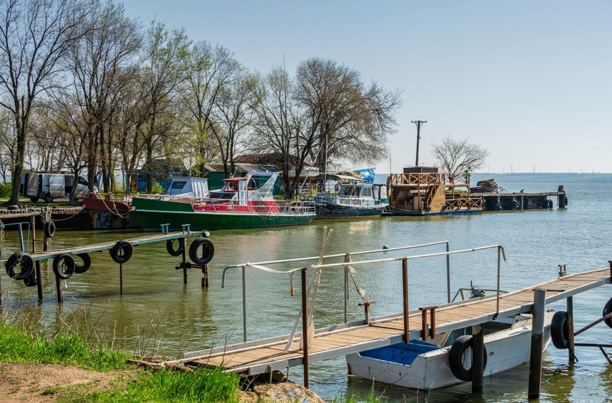 湖河口别尔哥罗德涅斯特洛夫基2401BilhorodDnistrovskyi或Akkerman堡垒乌克兰敖德萨地区在一个阳光明媚图片