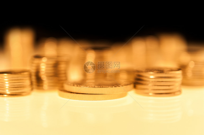 巴斯塔金子堆币宏观用于融和银行概念的硬币商业理念和所有艺术作品设计的经济趋势背景特写浅深堆金币宏观经济趋势背景交换图片