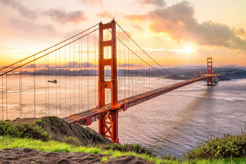 状态太平洋水金门大桥美国加利福尼亚州旧金山日出门大桥图片
