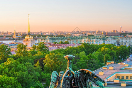 城市假期从俄罗斯日落时顶端的景色看旧城圣彼得堡天际建造图片