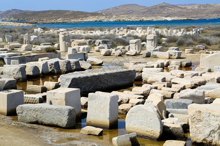 著名的雕像Delos岛是希腊重要考古遗址之一位于希腊毁了图片