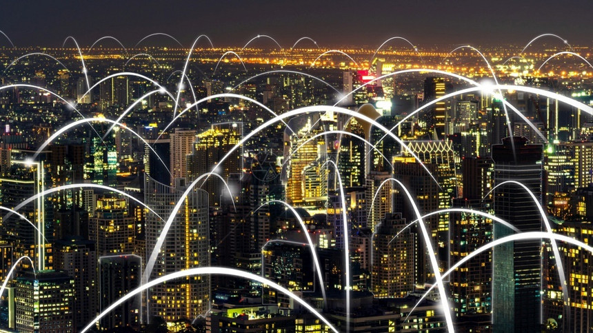 城市景观具有全球化抽象图形显示连接网络的智能数字城市未来5G智能无线数字城市和社交媒体网络系统的概念具有全球化抽象图形显示连接网图片