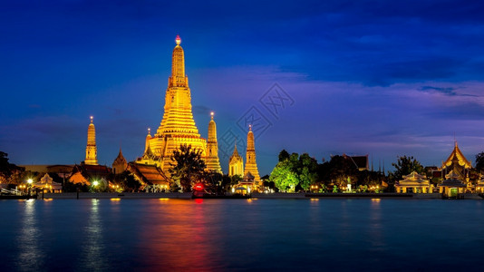 缅甸黎明泰国曼谷WatArun寺庙著名的图片