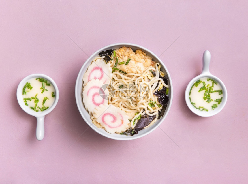 铺立拉面汤酱鸡胡椒日本人图片