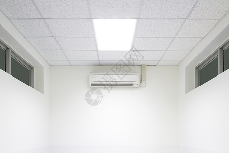 白色房间空调机器天花板凉爽的图片