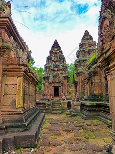 雕像高棉BanteaySrei废墟寺庙吴哥暹粒柬埔寨目的地图片