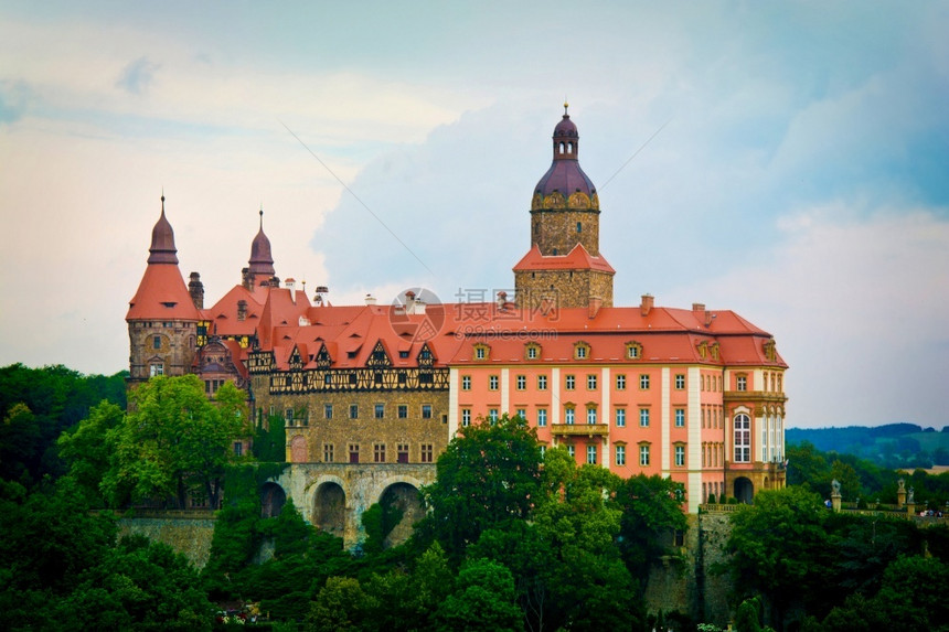 建筑学历史欧洲波兰下西里亚Walbrzych的Ksiaz城堡图片