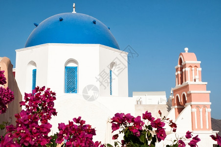 希腊圣托里尼Fira的蓝色神像教堂著名的地标蓝色图片